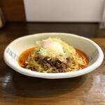 すいか - ・汁なし担々麺 6辛 880円/税込
            ・温玉 110円/税込