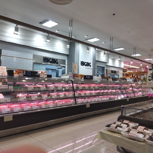 閉店】お肉のBIGBIG さいか屋藤沢店 （オニクノビッグビッグ） - 藤沢