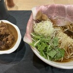 醤油らーめん ピース - 