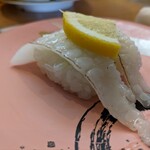 回転寿司割烹 伊達 和さび - 炙りエンガワ