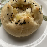 Ame Nochi Hare - さつま芋のパン