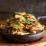 Piping hot! anchovy cabbage