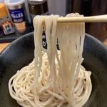 神戸牛らーめん かけはし - 爆裂神戸牛スジつけめん（麺リフト）