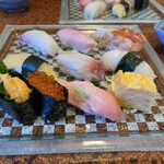 太郎寿し - 料理写真: