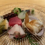 華丸吉日 - 造り