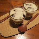 Fujiya 1935 - 栗のプリンとラム酒風味のコーヒーゼリー、焼き栗と2