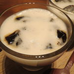 Fujiya 1935 - 栗のプリンとラム酒風味のコーヒーゼリー、焼き栗と1