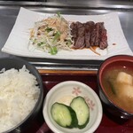 Teppan Yaka Mikata Midou - ステーキランチ