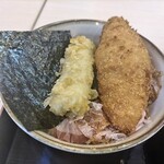 ゆで太郎 もつ次郎 - のり弁 100円引き中