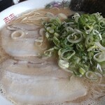 ラーメン新蔵 - 大盛バリカタ！