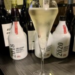 Wine Bar URACORK - INVIVO スパークリングソーヴィニヨン・ブラン