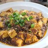 Shisemmabado Ufu Rabo - 麻婆丼(税込640円)
                は豆腐の角落ちもあまり無く、麻婆の辛さも落ち着いていて食べ易いです