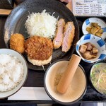 とんかつ＆エビフライ 囲炉裏 - 