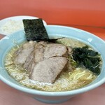 Ramen Shoppu - チャーシュー麺1050円・ライス150円