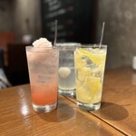 炭火バルとりびぃーの - 