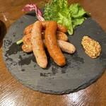 炭火バルとりびぃーの - 