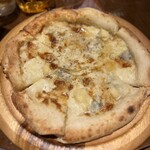 炭火バルとりびぃーの - 