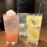 炭火バルとりびぃーの - 