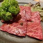 杏樹亭 岸根店 - 「上ロースタレ（税込￥1,780）」