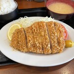 Tonkatsu Iso - スペカツ定食