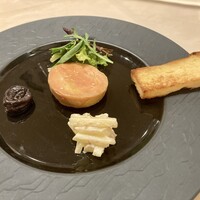 セ シュエット - ▪️前菜 - Entrée -
                    ・自家製フォアグラのテリーヌ、ブリオッシュ添え