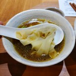 ジャパニーズ ラーメン 五感 - ワンタン ♪