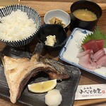 小田原みなと食堂 - 