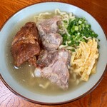 Okinawa Soba Saki - ナンコツそば(大)にソーキを追加