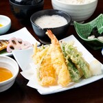 天ぷらと焼き魚御膳