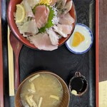 漁師の店 海鮮食堂 のとじま屋 - 