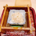 すし 良月 - 毛蟹の蒸し寿司