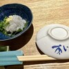 Sushi To Toufuryouri Aida - お通し生シラス