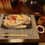 寿司 松岡 - 握り提供時の全景