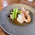 ル・ベルジェ - 残ったスープは、パンにつけていただきました！