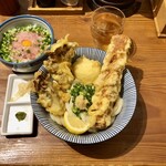 釜たけ流うどん　駅前食堂 - 