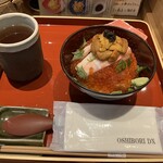 Uogin - 恵びす丼