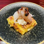 廣澤 - 【写真①】とうもろこしのお餅、ボタンエビ、クリームチーズ、XO醤