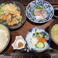 ダイナミックキッチン＆バー 響  新宿サザンタワー店 - 