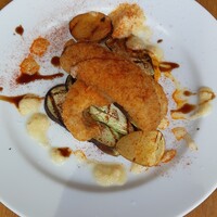 Bar Espanol LA BODEGA 大阪店 - 月替わりメイン　鯛と茄子のカボチャソース　ジンジャーソースもあり、鯛の身がフワフワでカボチャソースはマッシュになってて美味です