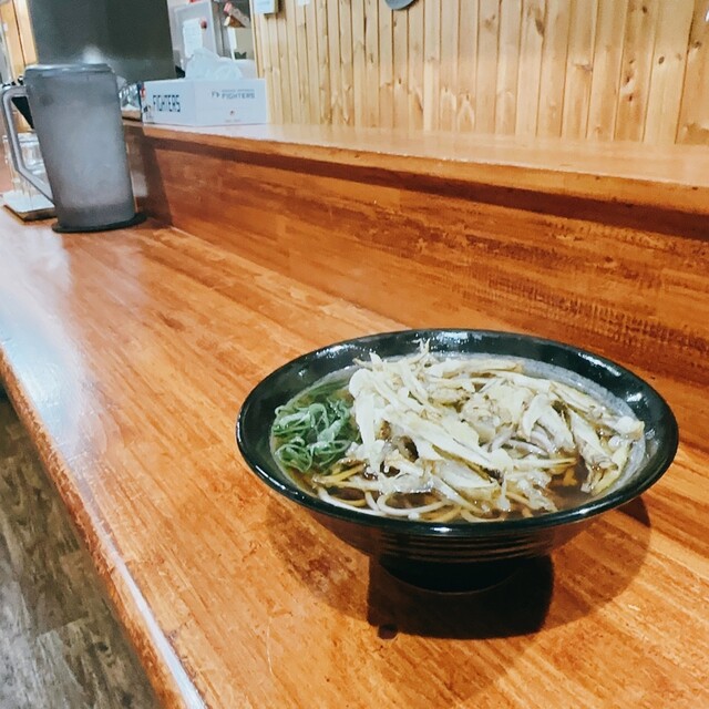 立ち喰いそば・うどん 是空（タチグイソバ・ウドン ゼクウ） - 帯広（立ち食いそば）の写真