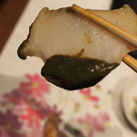 界 阿蘇 - 焼きもの：黒鮑と肝