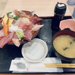 魚がし食堂　中央市場店 - 