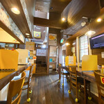 黄金マッハカレー - 内観☆