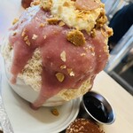 DEMEKIN - 滴り落ちるほどたっぷりかけられた桃ペースト♡