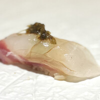 すし尽誠 - 真鯛（昆布）