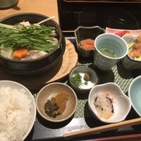 水たき料亭 博多華味鳥 ヒルトンプラザウエスト店 - 