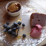 デザート盛り合わせ