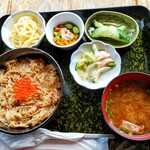 光る海 - 店主特製かにめし