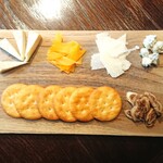 4종류의 치즈 모듬