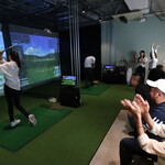 EVA GOLF STUDIO - ゴルフプレイ風景